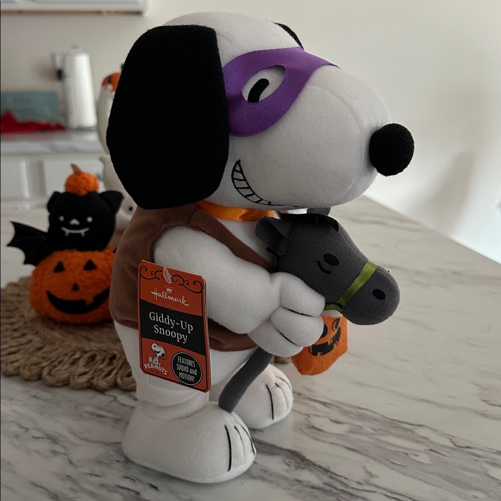 Giddy Up Snoopy new with tags from a smoke free home